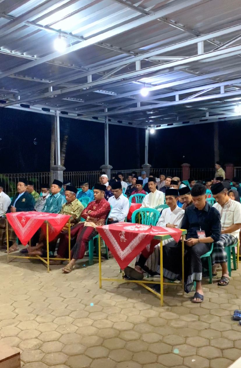 KKN 036 UMY Bersama Karang Taruna Anjir dan Takmir Masjid Darussalam Selenggarakan Tabligh Akbar